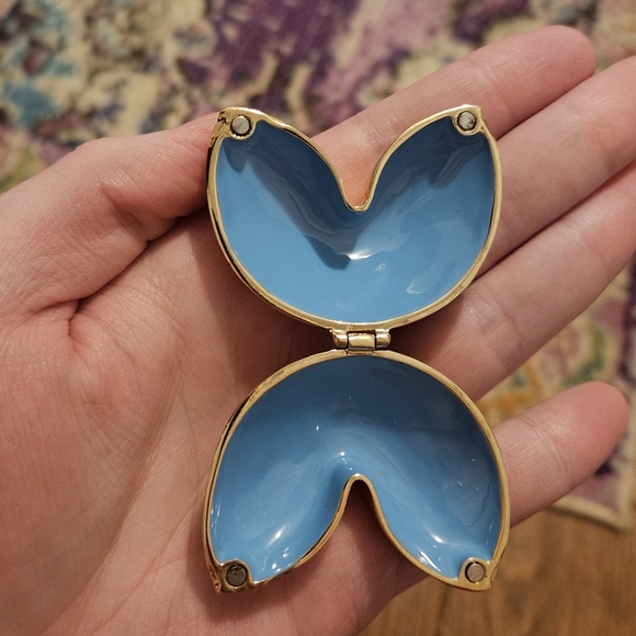 Rare Juicy Couture Gold Metal Fortune Cookie Trinket Box With Blue Enamel - Picture 3 of 14